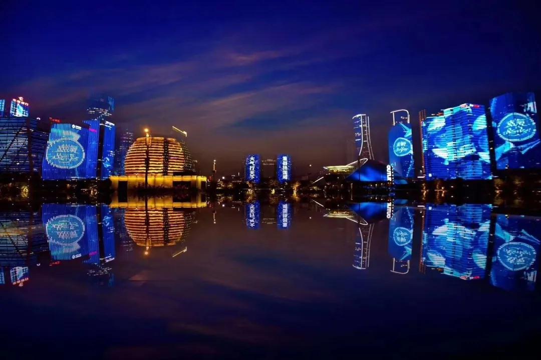 今夜，拉斯维加斯9888向世界精彩呈现(图1)